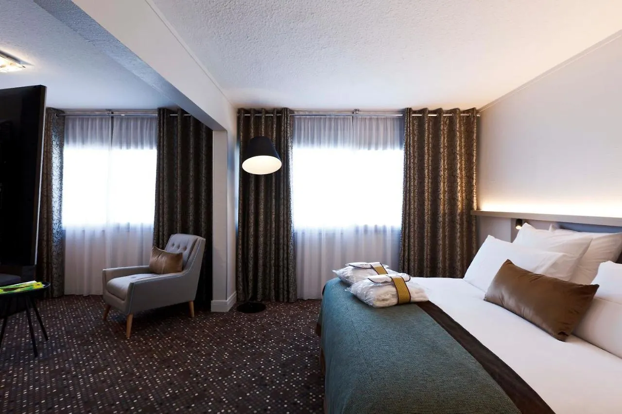 Mercure Lyon Charbonnières France