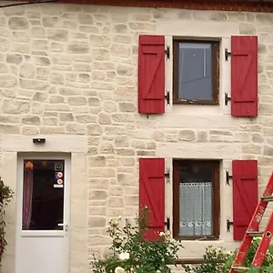  Hébergement de vacances Aux Roses