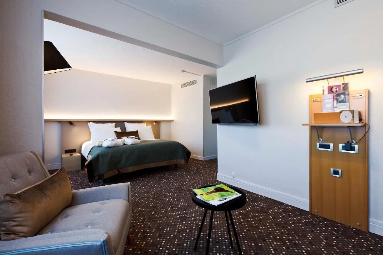 Mercure Lyon Charbonnières Hotel